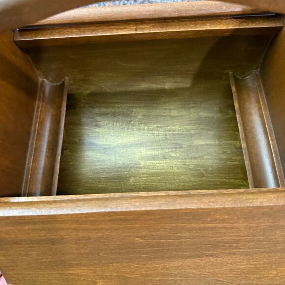 Vintage Curved Wood Sewing Kit Basket Box Handle Double Door - Picture 10 of 16